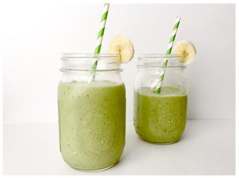 GREEN PROTEIN SMOOTHIE